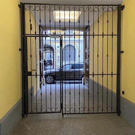 Spacious & Elegant Apartment Near Corso Como - Maroncelli Milano Exterior foto