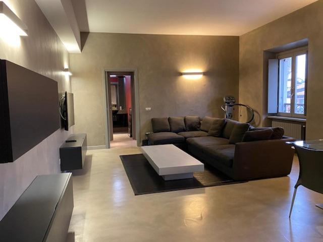 Spacious & Elegant Apartment Near Corso Como - Maroncelli Milano Exterior foto